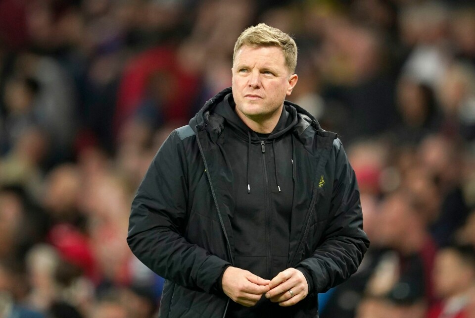 Newcastle-sjef Eddie Howe er ikke imponert over Chelseas behandling av Mauricio Pochettino. Newcastle-sjef Eddie Howe er ikke imponert over Chelseas behandling av Mauricio Pochettino. Foto: Dave Thompson / AP Photo / NTB.