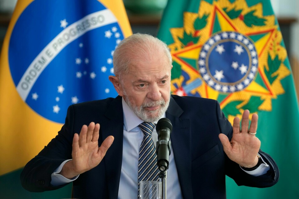 Brasils president Lula da Silva er skremt av Nicolas Maduros trussel om blodbad derom han taper valget i Venezuela til helgen Brasils president Lula da Silva er skremt av Nicolas Maduros trussel om blodbad derom han taper valget i Venezuela til helgen. Foto: Eraldo Peres / AP / NTB