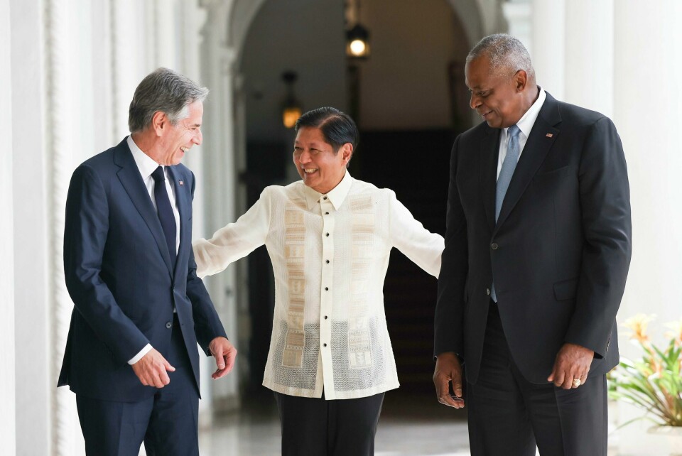 USAs utenriksminister Antony Blinken (t.v.) og forsvarsminister Lloyd Austin starte besøket denne uken med å treffe Filippinenes president Ferdinand Marcos Jr. USAs utenriksminister Antony Blinken (t.v.) og forsvarsminister Lloyd Austin starte besøket denne uken med å treffe Filippinenes president Ferdinand Marcos Jr. Foto: Basilio Sepe / AP / NTB