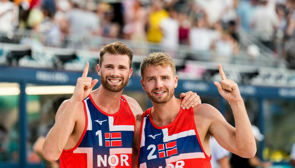 Anders Mol og Christian Sørum har vært overlegne så langt i OL, og møter i kveld en spansk duo i kvartfinalen Anders Mol og Christian Sørum møter et amerikansk par i åttedelsfinalen i OLs sandvolleyballturnering mandag. Foto: Fredrik Varfjell / NTB