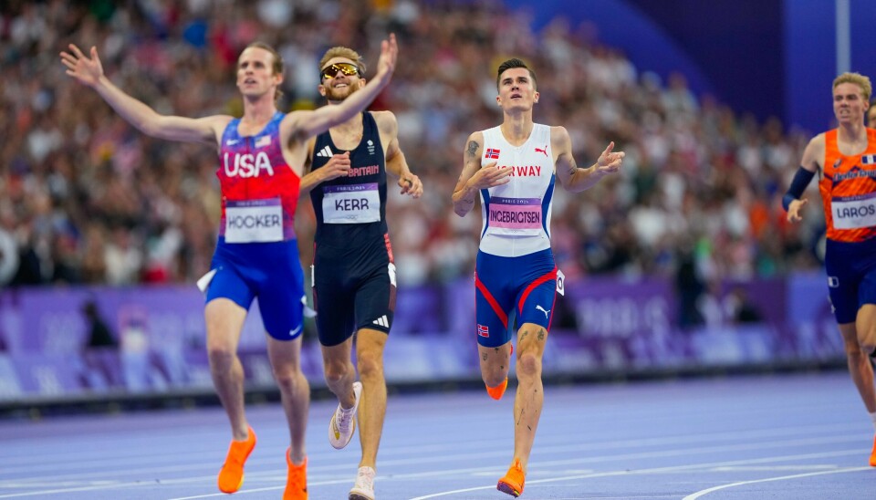 Jakob Ingebrigtsen løp i front hele 1500 meter-finalen, men ble slått av tre løpere på oppløpet og endte uten medalje Jakob Ingebrigtsen løp i front hele 1500 meter-finalen, men ble slått av tre løpere på oppløpet og endte uten medalje