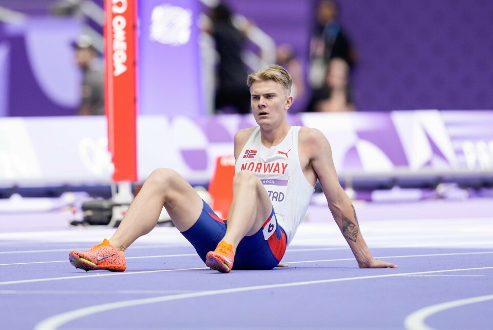 Tobias Grønstad etter 800m første runde menn friidrett på Stade de France under sommer OL i Paris 2024. Tobias Grønstad må ut i oppsamlingsheat på 800 meter. Foto: Beate Oma Dahle / NTB