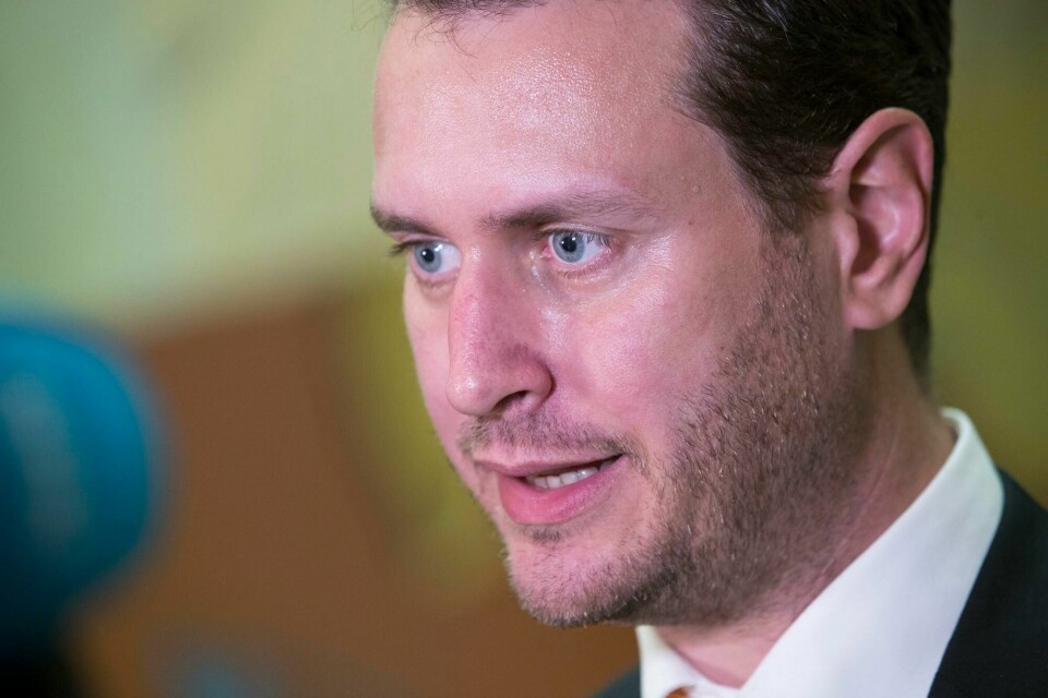 Helge André Njåstad (Frp). Helge André Njåstad (Frp) er leder i justiskomiteen på Stortinget.