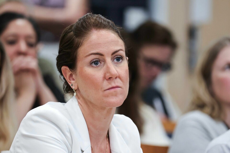 Løsningen på langtidsfraværet ligger hos arbeidsminister Tonje Brenna. Hun kan med et pennestrøk åpne arbeidslivet for alle med delvis arbeidsevne, skriver Trude C. Sande. Arbeids- og inkluderingsminister (Ap) Tonje Brenna.