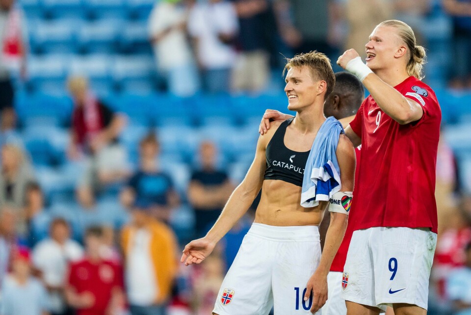 Martin Ødegaard og Erling Braut Haaland avbildet etter en landskamp for Norge i 2023. Martin Ødegaard og Erling Braut Haaland Foto: Fredrik Varfjell / NT