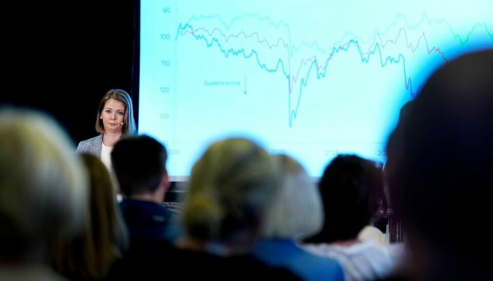 Sentralbanksjef Ida Wolden Bache da hun la fram rentebeslutningen for august under Arendalsuka. Torsdag kommer Norges Bank med ny beslutning og ny prognose for den norske rentebanen. Sentralbanksjef Ida Wolden Bache la fram rentebeslutningen for august på under Arendalsuka torsdag. Styringsrenten er ikke endret siden forrige rentemøte og blir liggende på 4,5 prosent. Foto: Heiko Junge / NTB