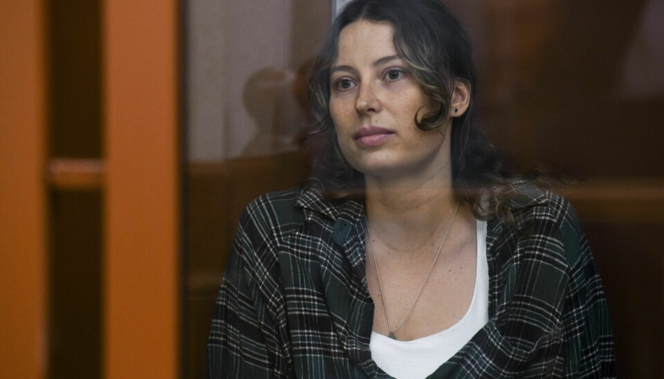 Russisk-amerikanske Ksenia Karelina er dømt til tolv års fengsel for angivelig å ha donert 50 dollar til en organisasjon som støtter Ukraina. Russisk-amerikanske Ksenia Karelina er dømt til tolv års fengsel for angivelig å ha donert 50 dollar til en organisasjon som støtter Ukraina. Foto: AP / NTB