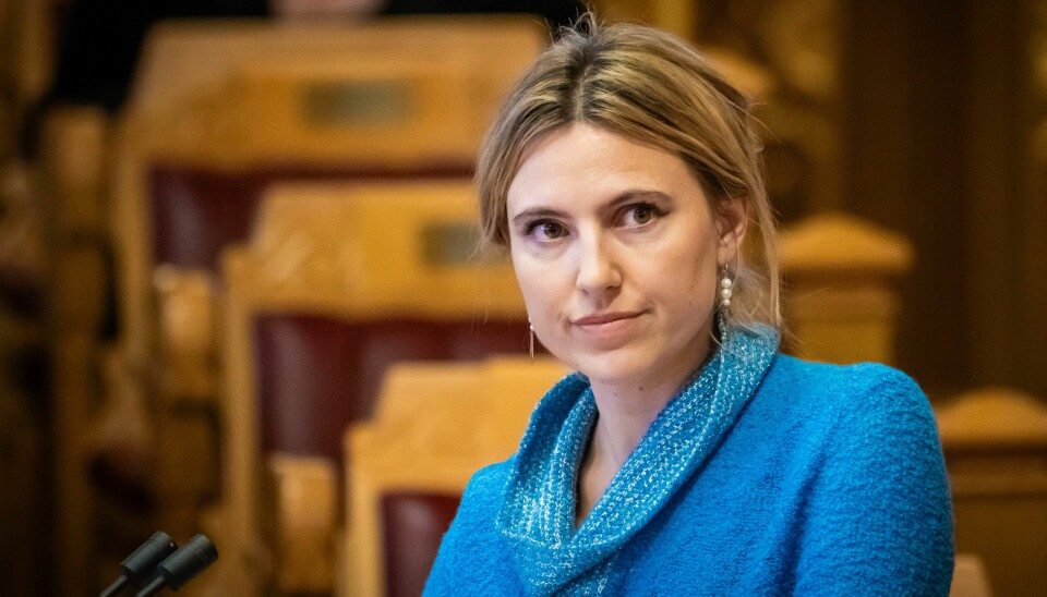 Sofie Marhaug (Rødt) mener den norske stat må ta ansvar for å innhente mer kunnskap om kjernekraft. Sofie Marhaug (Rødt) mener det er bra at Støre ikke vil la seg presse av EU-kommisjonens tidspress. Foto: Ole Berg-Rusten / NTB