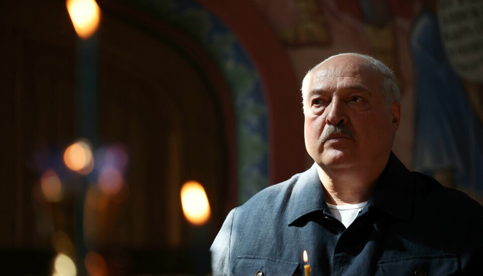 Belarus' president Aleksandr Lukasjenko sender styrker til grensa for å demme opp for ukrainske styrker. Foto: Alexander Kazakov / Sputnik via AP / NTB President Aleksandr Lukasjenko ber Ukraina og Russland sette seg ved forhandlingsbordet og få en slutt på krigen, som han mener kun Vesten har interesse av å holde gående. Foto: Aleksandr Kazakov, Sputnik, Kremlin Pool Photo via AP / NTB