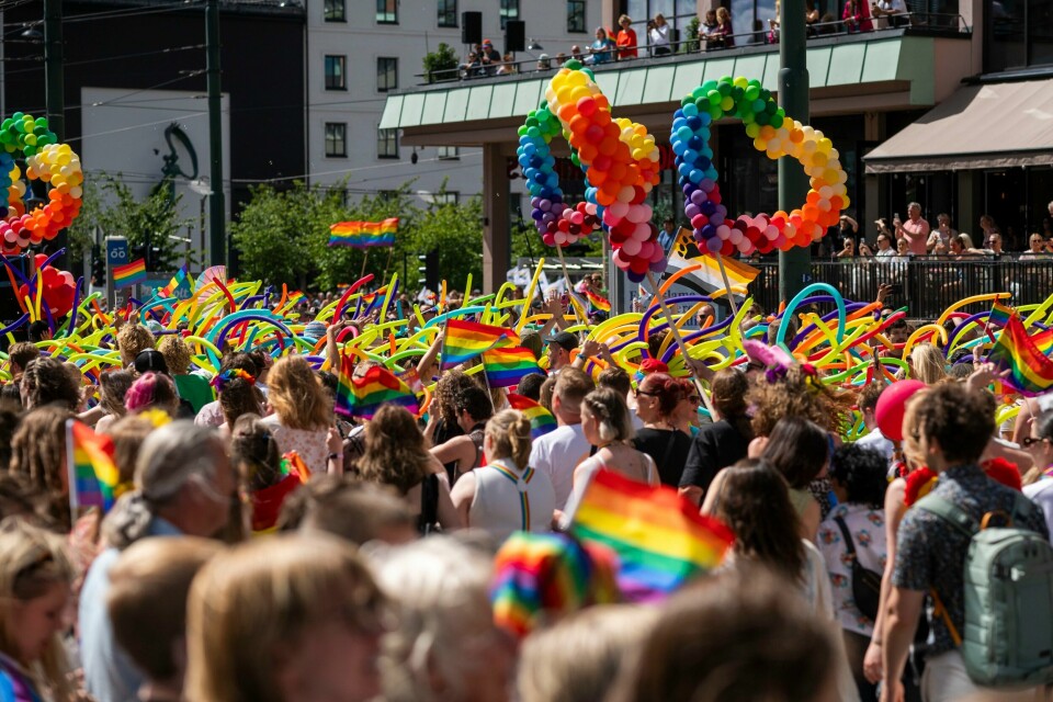 Pride-paraden i Oslo i år. Pride-paraden, som feirer skeivt mangfold, markerer uoppnådde rettigheter og forsvarer eksisterende rettigheter, gikk fra Grønland til Pride Park i Sofienbergparken i Oslo lørdag. Foto: Frederik Ringnes / NTB