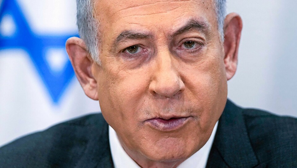Israels statsminister Benjamin Netanyahu har uttrykt sorg over dødsfallet til seks gisler Lekkede lydopptak fra et møte mellom statsminister Benjamin Netanyahu og frigjorte Gaza-gisler vekker harme i Israel.