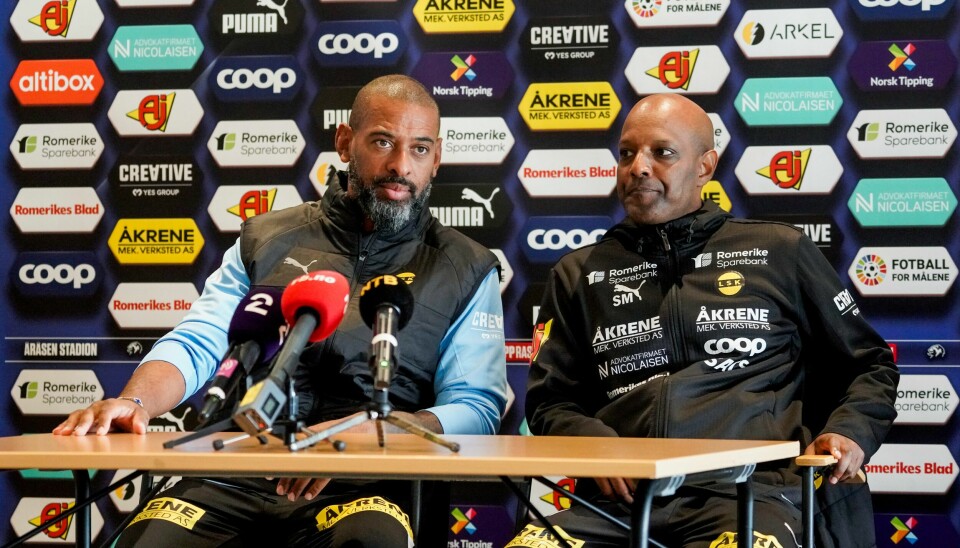LSKs nye hovedtrener David Nielsen (t.v.) ble presentert mandag. Her sammen med sportssjef Simon Mesfin. LSKs nye hovedtrener David Nielsen (t.v.) ble presentert mandag. Her sammen med sportssjef Simon Mesfin.
