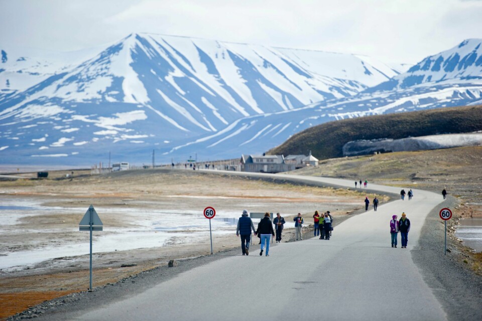 For tredje år på rad setter Svalbard ny rekord for varm sommersesong, ifølge Meteorologisk institutt. For tredje år på rad setter Svalbard ny rekord for varm sommersesong, ifølge Meteorologisk institutt. Foto: Jon Olav Nesvold / NTB