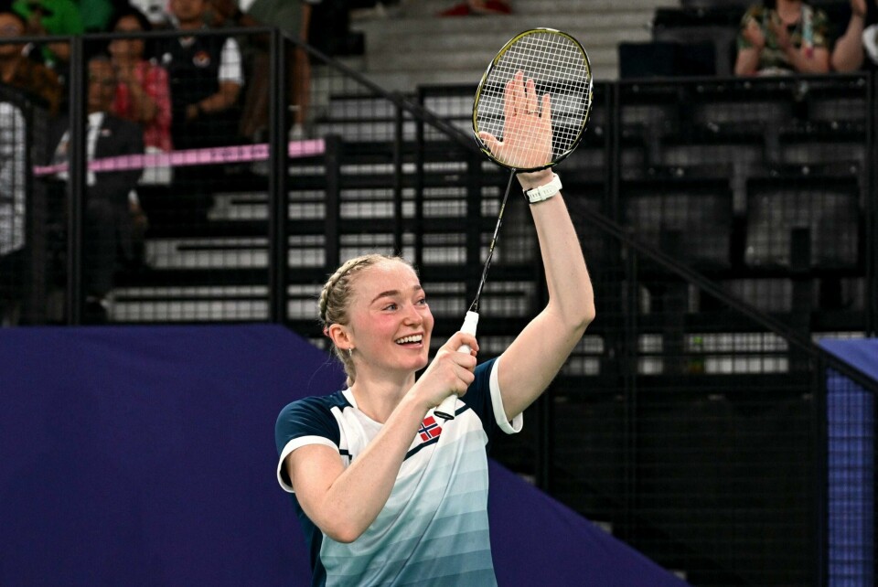 Helle Sofie Sagøy jubler etter å ha sikret bronsemedaljen etter seieren mot Khalimatus Sadiyah fra Indonesia. Helle Sofie Sagøy jubler etter å ha sikret bronsemedaljen etter seieren mot Khalimatus Sadiyah fra Indonesia.