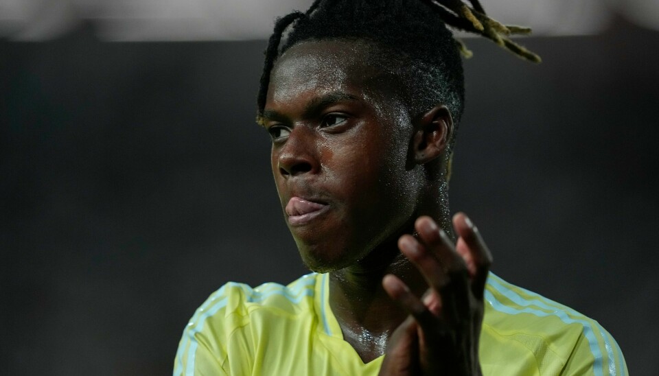 Verken Nico Williams eller noen av de andre spanske stjernene klarte å score torsdag Spanias Nico Williams ble byttet ut i oppgjøret mot Serbia i nasjonsligaen torsdag kveld. Foto: Darko Vojinovic / AP / NTB.