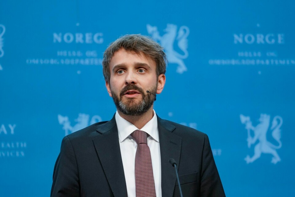 Jeg var glad for signalene Jan Christian Vestre ga før sommeren: At han ønsket å bruke tid, belyse ulike sider og sikre at etiske dilemmaer som abort ble tatt på alvor. Men det han har foreslått nå, er langt fra moderat, skriver Dag Inge Ulstein. Oslo 20240823. Helse- og omsorgsminister Jan Christian Vestre på pressekonferanse i Marmorhallen, der regjeringens forslag til ny abortlov presenteres.Foto: Thomas Fure / NTB