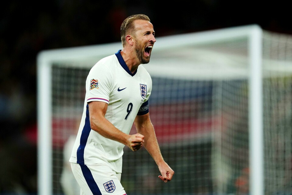 Harry Kane markerte sin 100. landskamp for England ved å score begge mål i 2-0-seieren over Finland. Harry Kane markerte sin 100. landskamp for England ved å score begge mål i 2-0-seieren over Finland. Foto: Mike Egerton, PA via AP / NTB