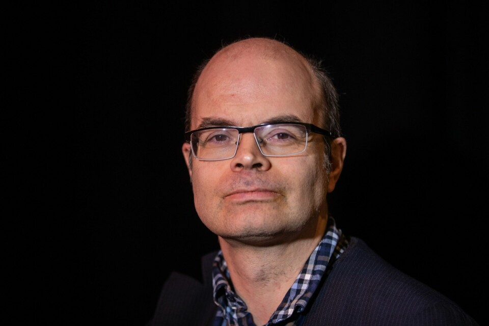 Forfatter Hans Olav Lahlum har blant annet har gitt ut bøkene «Trump, Biden og slaget om USA» og «Presidentene». Portretter av forfatter Hans Olav Lahlum, under lanseringen av boken «Hva skjedde - og hva skjer?».