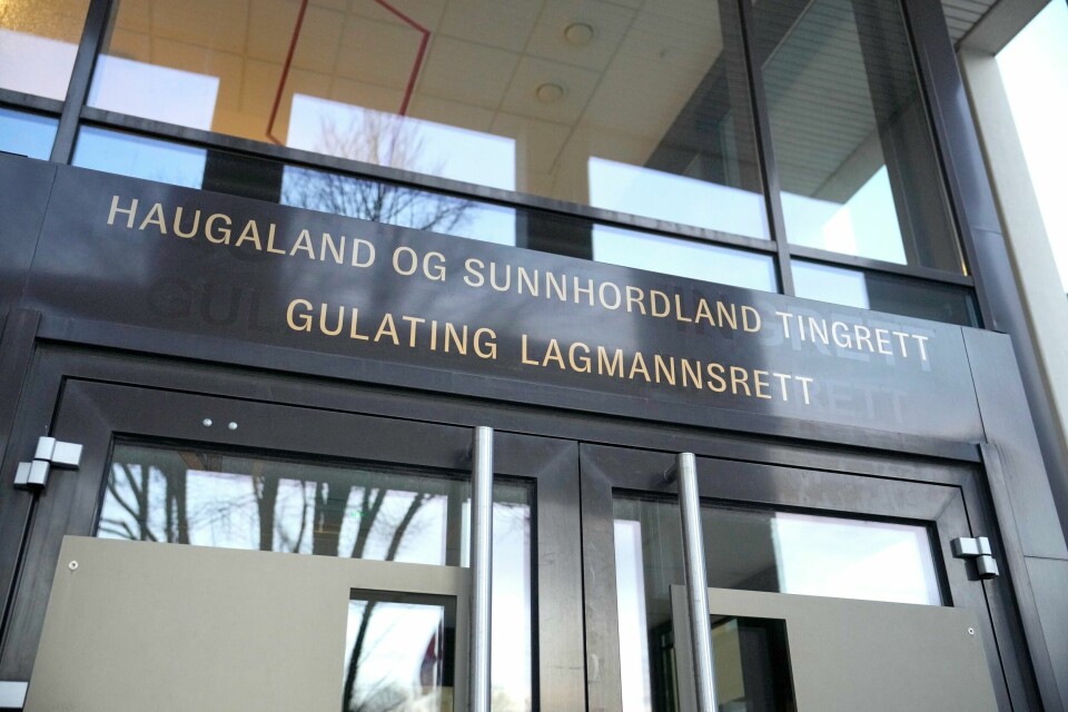 Torsdag ble det avgjort i Haugaland og Sunnhordland tingrett å varetektsfengsle fire av sju siktede etter voldshendelsen i Haugesund mandag kveld. Foto: Beate Oma Dahle / NTB En 63 år gammel mann er tiltalt for drapsforsøk etter at han skal ha angrepet eks-kona utenfor en McDonalds-restaurant i Karmøy kommune i januar. Mannen må møte i Haugaland og Sunnhordland tingrett i midten av november. Han risikerer forvaringsstraff. Foto: Beate Oma Dahle / NTB