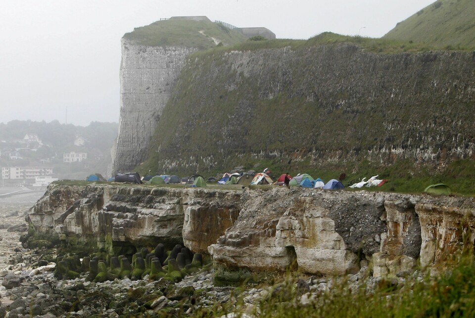 Klippene i Dieppe ligger ikke langt unna den lille franske landsbyen Eu, hvor flaskeposten ble funnet. Klippene i Dieppe ligger ikke langt unna den lille franske landsbyen Eu, hvor flaskeposten ble funnet.