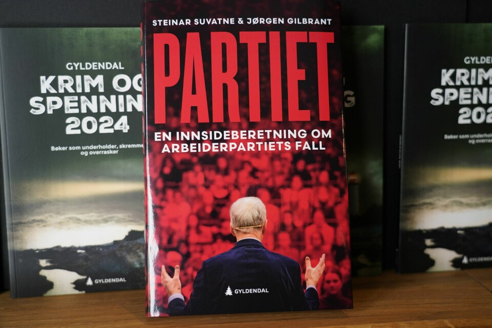 Verken lover, regler, veiledere eller sjekklister er i seg selv en garanti mot dumhet, dårlig håndverk eller ditto dømmekraft. Bildet viser boka Partiet.