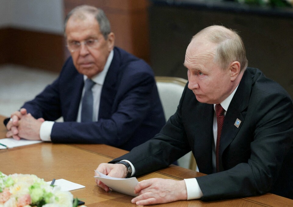 Sergej Lavrov, her avbildet med Russlands president Vladimir Putin. FILE PHOTO: Russian President Vladimir Putin and Foreign Minister Sergei Lavrov at a meeting on the sidelines of Shanghai Cooperation Organization summit in Astana, Kazakhstan July 4, 2024. Sputnik/Gavriil Grigorov/Pool via REUTERS ATTENTION EDITORS - THIS IMAGE WAS PROVIDED BY A THIRD PARTY./File Photo
