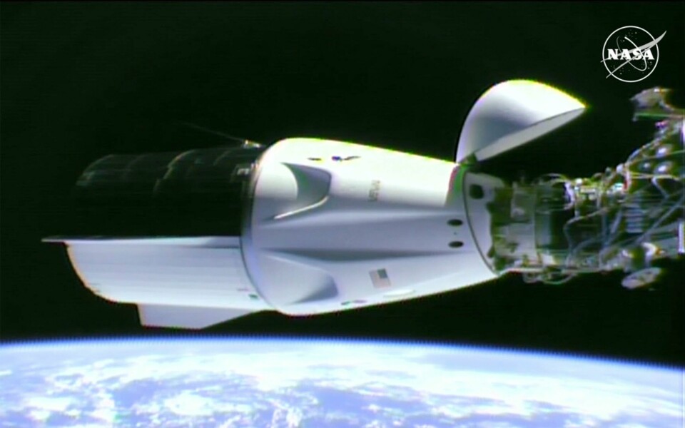 SpaceX' «Dragon» tilkoblet den internasjonale romstasjonen. SpaceX' «Dragon» tilkoblet den internasjonale romstasjonen.