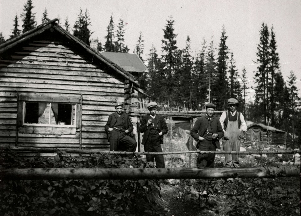 Nybyggere på Solemskogen 1907. Nybyggere på Solemskogen 1907.