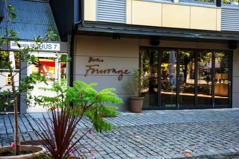 Vélochef har gjenåpnet som Bistro Forruage. Vélochef har gjenåpnet som Bistro Forruage.