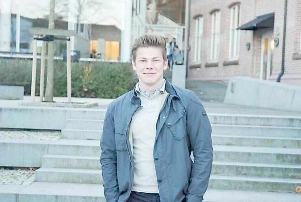 Elevrådsleder Edvin Nordheim (18) ved Kirkeparken videregående skole mener mye skal til før Moss blir en god nok by for de unge. FOTO: MARIA ROBERTSEN