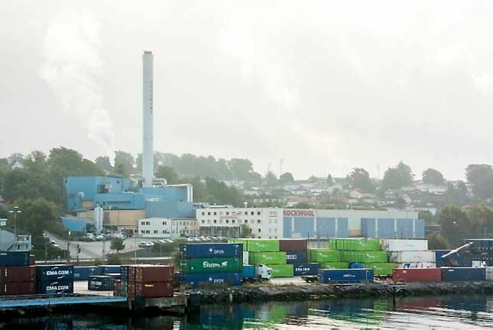 Den ukontrollerte lekkasjen på Rockwool, som skjedde utendørs, førte til at naturgass blandet seg med luften. FOTO: KENNETH STENSRUD