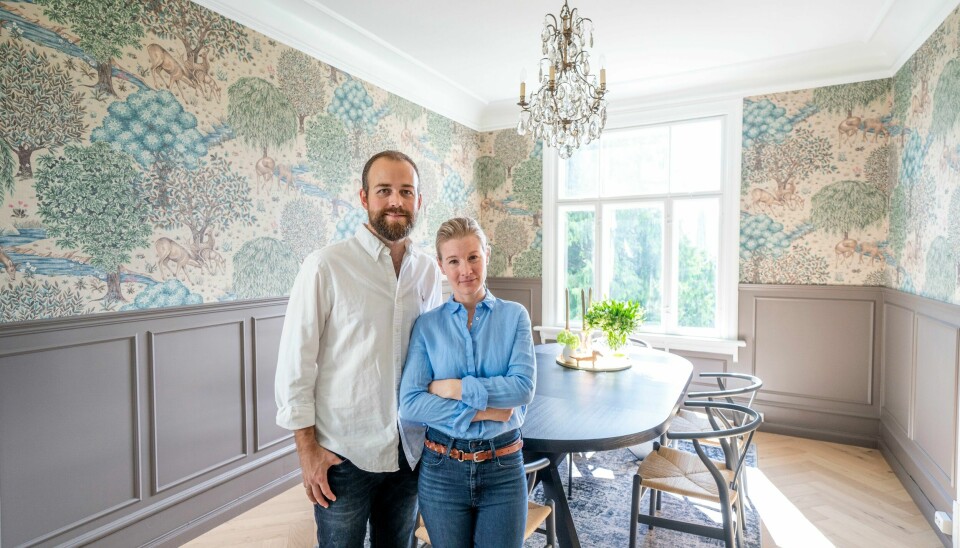 Villa Winther fra 1914 har fått nytt liv etter at Kaja Eid Naustdal og Anders Bruusgaard tok over i fjor høst. Boligen hadde behov for totalrenovering – men nå står villaen tilnærmet ferdig. Foto: Torstein Bøe / NTB MYE JOBB: Villa Winther fra 1914 har fått nytt liv etter at Kaja Eid Naustdal og Anders Bruusgaard tok over i fjor høst. Boligen hadde behov for totalrenovering – men nå står villaen tilnærmet ferdig. Foto: Torstein Bøe / NTB