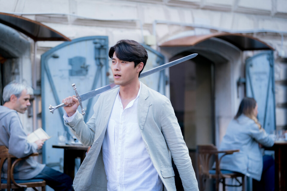 En annen episk, actionbasert og romantisk anlagt k-drama-hit på Netflix: «Memories of the Alhambra». En annen episk, actionbasert og romantisk anlagt k-drama-hit på Netflix: «Memories of the Alhambra».