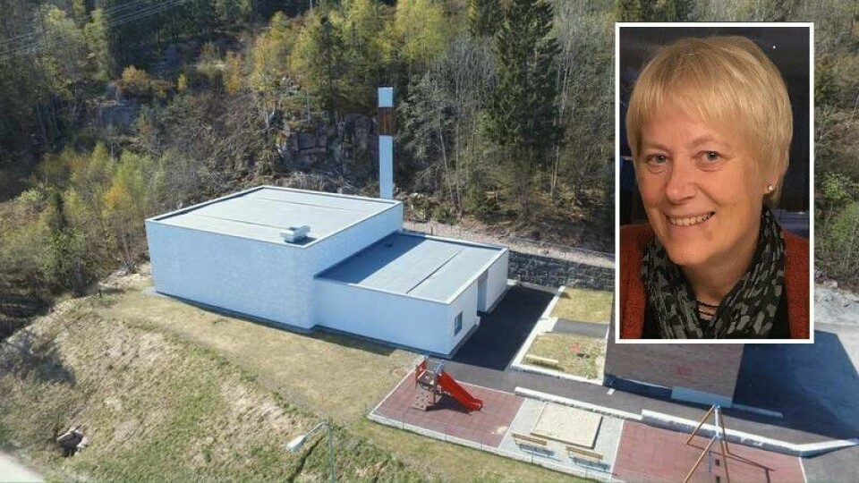 Elin Ekeland som er leder i menighetsrådet i Fjell Kirke sier hun kan ikke skjønne at noen vil oppleve bønnerop som støy, og likestiller bønnerop med kirkeklokker. Drammen moské