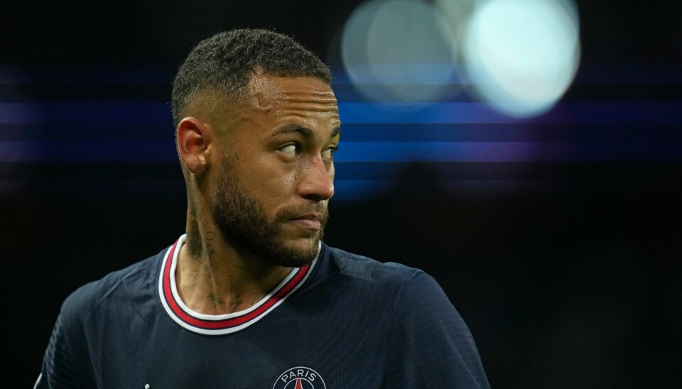 PSG-stjernen Neymar under kamp mot Manchester City i Champions League. PSG-stjernen Neymar under kamp mot Manchester City i Champions League. Foto: Christophe Ena / AP / NTB