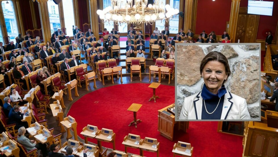 «Kommunene i Østfold er blitt færre, til gjengjeld er flere kommuner etter sammenslåing blitt mer attraktive med hensyn å trekke til seg kompetanse» skriver Ingjerd Schou, Høyre. «Kommunene i Østfold er blitt færre, til gjengjeld er flere kommuner etter sammenslåing blitt mer attraktive med hensyn å trekke til seg kompetanse» skriver Ingjerd Schou, Høyre.