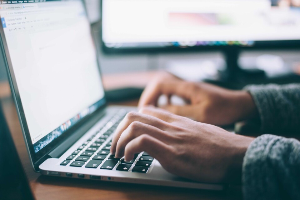 Fra i høst forsvant tilbudet om gratis PC for videregående elever i tidligere Østfold fylke. Fra i høst forsvant tilbudet om gratis PC for videregående elever i tidligere Østfold fylke.