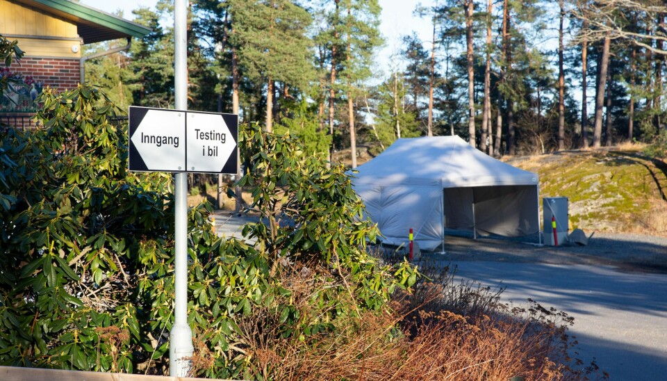 Vaksinesenteret har nå flyttet til Solli skole på Øreåsen, hvor kommunen i starten av pandemien hadde et testsenter og en koronalegevakt. Vaksinesenteret har nå flyttet til Solli skole på Øreåsen, hvor kommunen i starten av pandemien hadde et testsenter og en koronalegevakt.