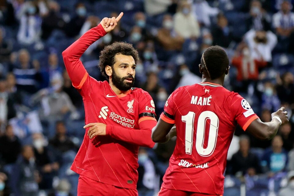 Mohamed Salah jubler med Sadio Mané i en mesterligakamp for Liverpool. Mohamed Salah jubler med Sadio Mané i en mesterligakamp for Liverpool. Foto: Luis Vieira / AP / NTB