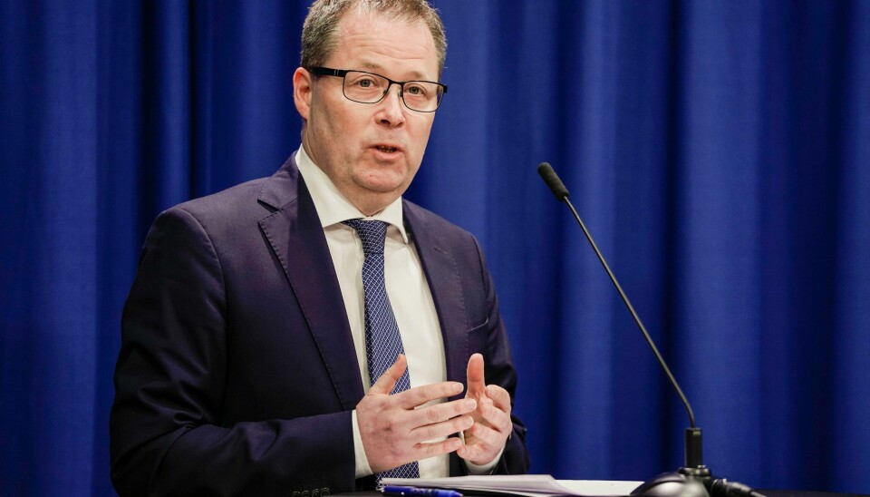 Kommunalminister Bjørn Arild Gram da han fortsatt var KS-leder. KS-leiar Bjørn Arild Gram stiller seg bak kritikken koronakommisjonen rettar mot informasjon til og involvering av kommunane i dei første fasane av kampen mot pandemien. Foto: Stian Lysberg Solum / NTB / NPK