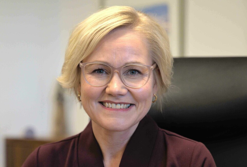 Helse- og omsorgsminister Ingvild Kjerkol (Ap) må avgjøre om forsøket med statlig finansiert eldreomsorg skal avsluttes eller gå etter planen. Barselopprøret etterlyser et initiativ fra helse- og omsorgsminister Ingvild Kjerkol etter at Ullevål sykehus har besluttet å stenge ned en av to barselavdelinger for å spare penger.