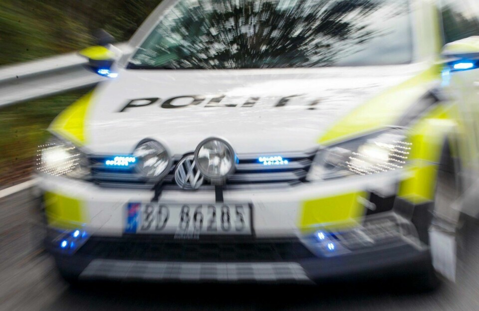 Foto: Gorm Kallestad / NTB OSLO, Norge 20160927.Politiet i arbeid. Politibilen i fart. NB! Modellklarert til redaksjonell bruk.Foto: Gorm Kallestad / NTB