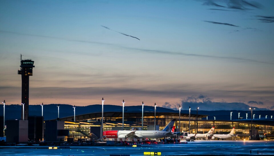 Oslo lufthavn (OSL). Illustrasjonsfoto: Innreiserestriksjonane frå EU/Schengen, Storbritannia og såkalla lilla land blir oppheva.Illustrasjonsfoto: Håkon Mosvold Larsen / NTB / NPK