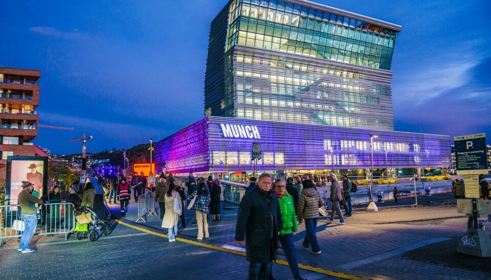 Denne helgen vil det nye Munchmuseet i Oslo passere 100.000 besøkende. Foto: Denne helgen vil det nye Munchmuseet i Oslo passere 100.000 besøkende. Foto: Stian Lysberg Solum / NTB