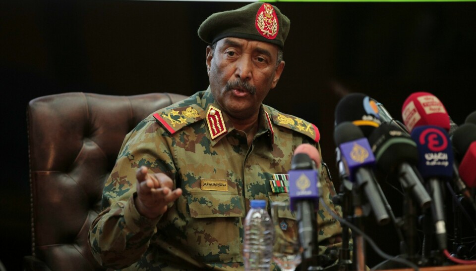 General Abdel-Fattah Burhan har utpekt seg selv til leder med vide fullmakter i Sudan, der de militære grep makten i et kupp i oktober. General Abdel-Fattah Burhan har lovet både en ny teknokratisk regjering og demokratiske valg på sikt, men det fester ikke verdenssamfunnet lit til. Foto: Marwan Ali / AP / NTB
