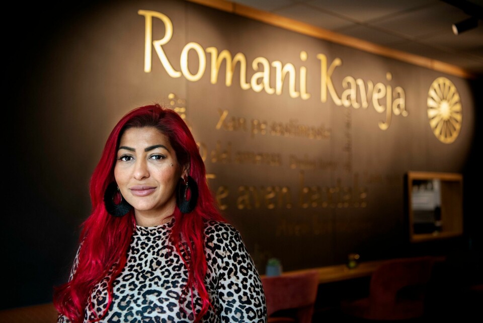 Sunita Lakatosova er sjef for kaféen i Romano kher, romsk kultur- og ressurssenter. Romani Kaveja, betyr romsk kaffe på romspråket. Sunita Lakatosova.