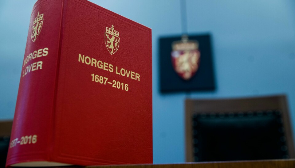 Illustrasjonsfoto Då Stortinget vedtok å legge ned 37 tingretter og 15 jordskifteretter, stemte opposisjonen imot. No lovar både SV, Ap og Senterpartiet ei rask reversering av reforma, om dei tre partia kjem til makta etter stortingsvalet måndag. Foto: Berit Roald / NTB / NPK