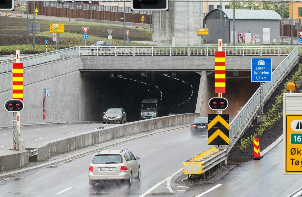 Lørentunnelen ved innkjøringen fra øst. Arkivfoto. Oslo 20140715.Området ved Lørentunnelen i Oslo fotografert i juli 2014. Tunnelen åpnet i oktober 2013 og går mellom Økern og Sinsen i hovedstaden.Foto: Audun Braastad / NTB
