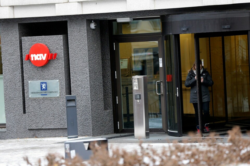 Innstrammingen i regelverket for arbeidsavklaringspenger, skapte voldsomme reaksjoner. Arbeiderpartiet har nå lovet at de skal gå gjennom regelverket på nytt. Innstrammingen i regelverket for arbeidsavklaringspenger, skapte voldsomme reaksjoner. Arbeiderpartiet har nå lovet at de skal gå gjennom regelverket på nytt.