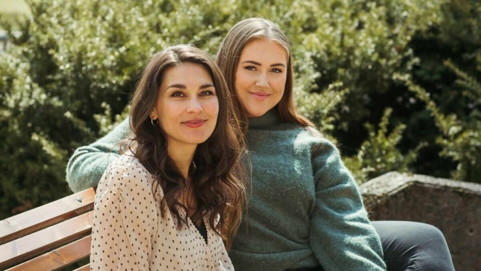 Mariangela Di Fiore (t.v) og Cathrine Trønnes Lie, har skrevet boken «Søstre: Min historie etter Utøya» Mariangela Di Fiore (t.v) og Cathrine Trønnes Lie, har skrevet boken «Søstre: Min historie etter Utøya»